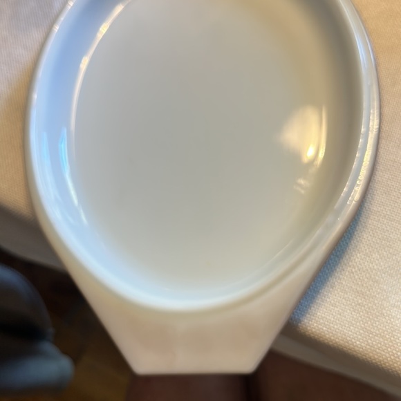 Pyrex Old Orchard 2 1/2 quart covered baking dish. - Picture 6 of 7